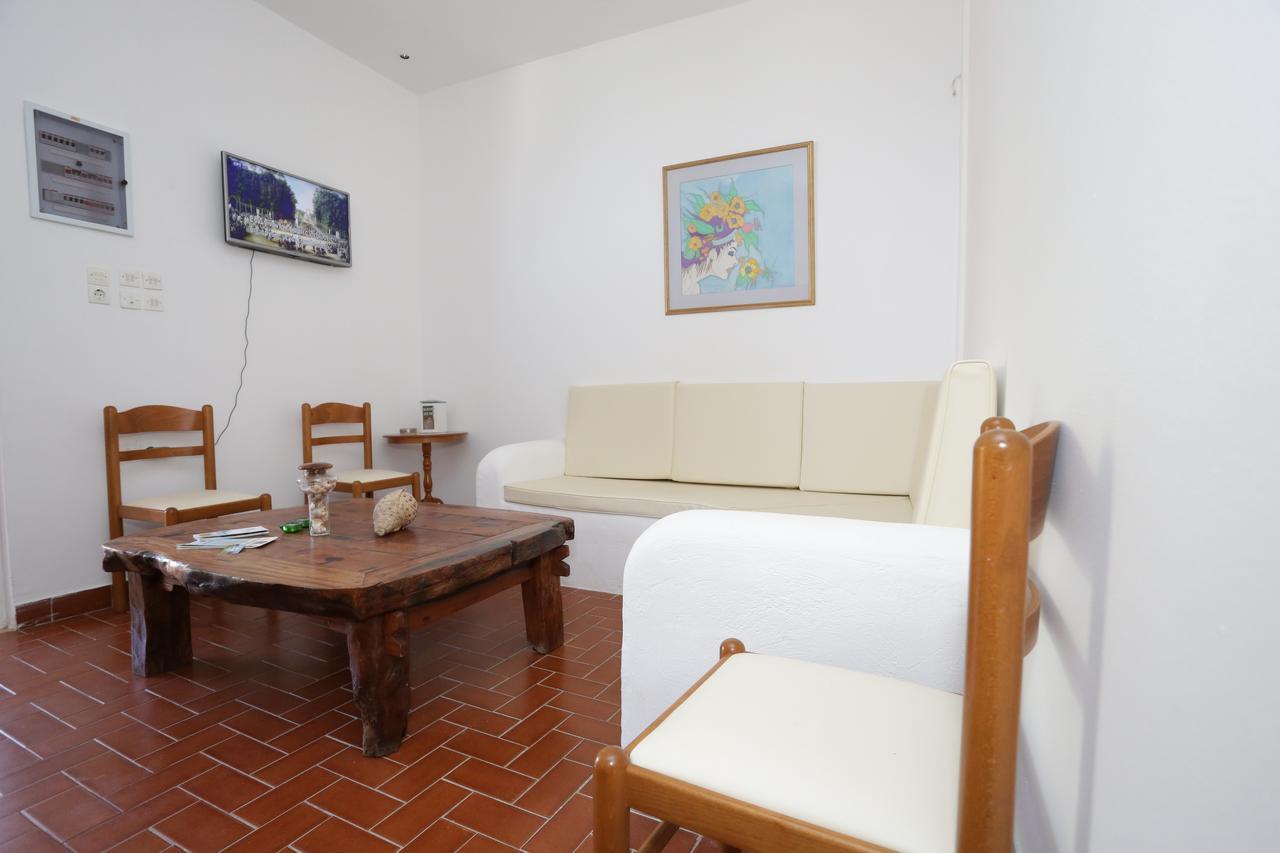 Romanos  Artemis Suites المظهر الخارجي الصورة