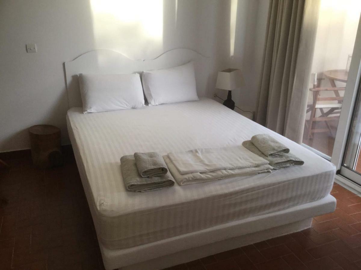 Romanos  Artemis Suites المظهر الخارجي الصورة